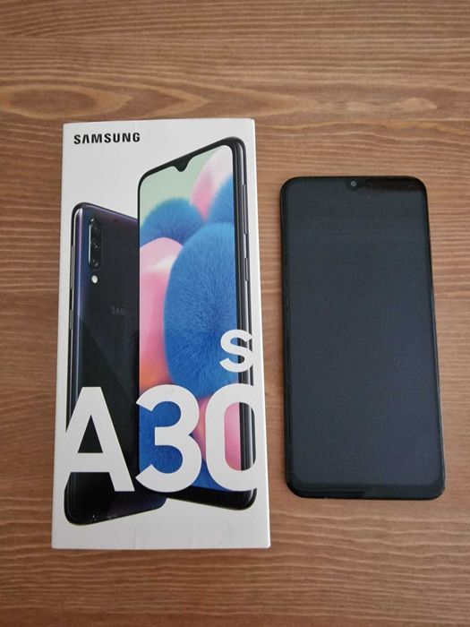 Samsung Galaxy A30 S - Praticamente Novo