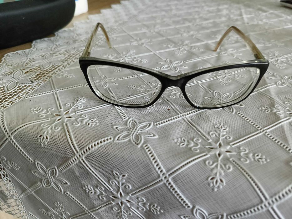 Okulary damskie korekcyjne na minusie