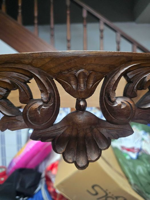 Credencia em madeira com espelho