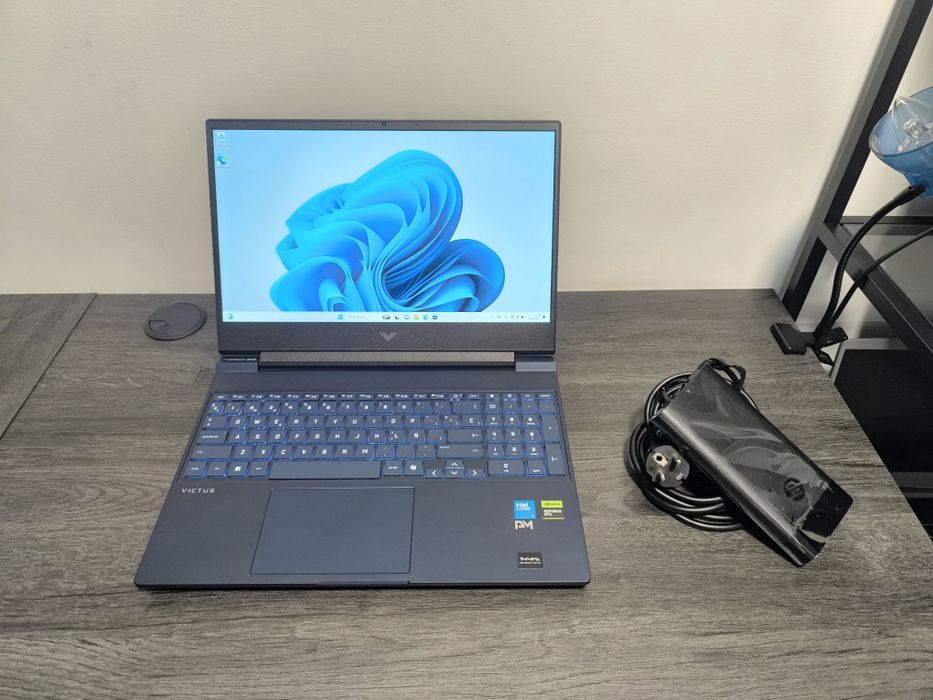 HP Victus i5 5050 RTX 16 Ram 512Gb 3x Sem Juros