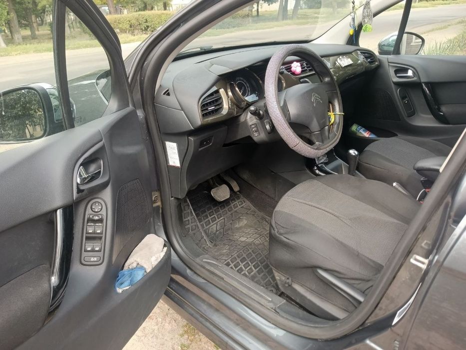 продаю Citroen C3, 2012, 1,4 дизель, автомат