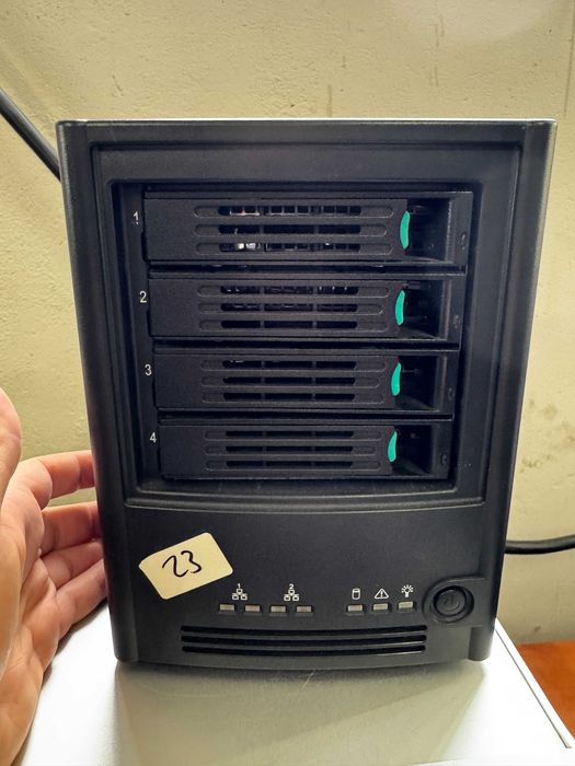 Serwer plików Intel INNS04-4200 SS4000-E