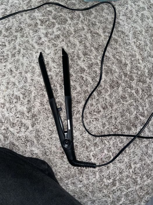 Вирівнювач для волосся