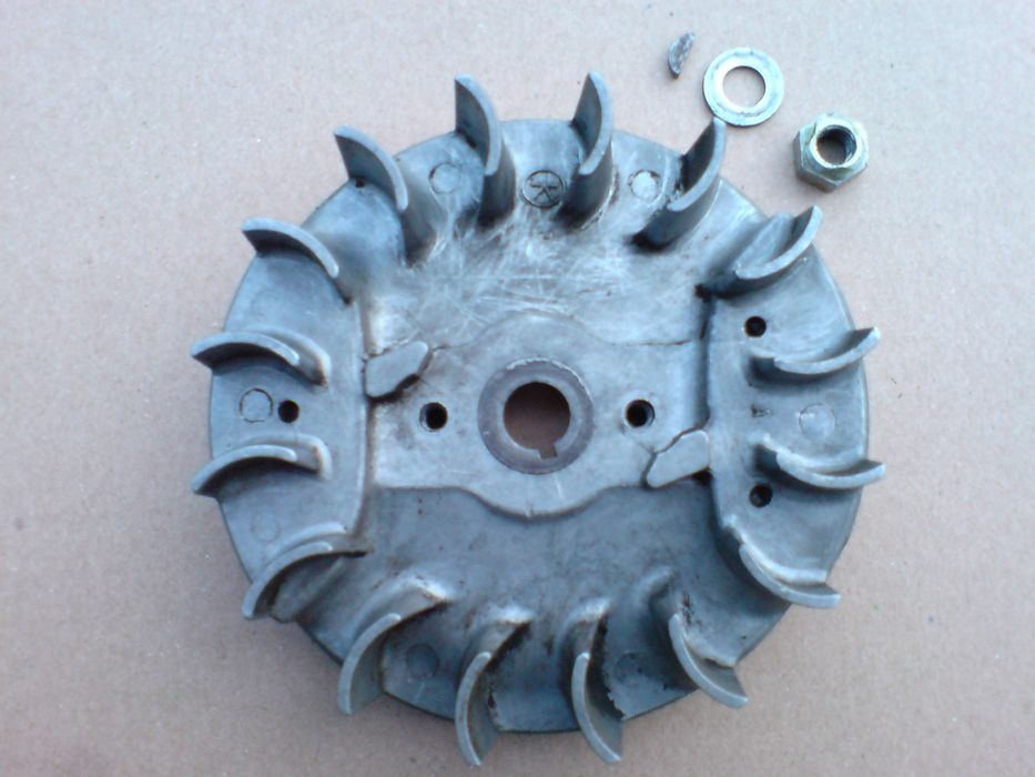 Koło magnesowe magneto piła Partner 7000 Plus