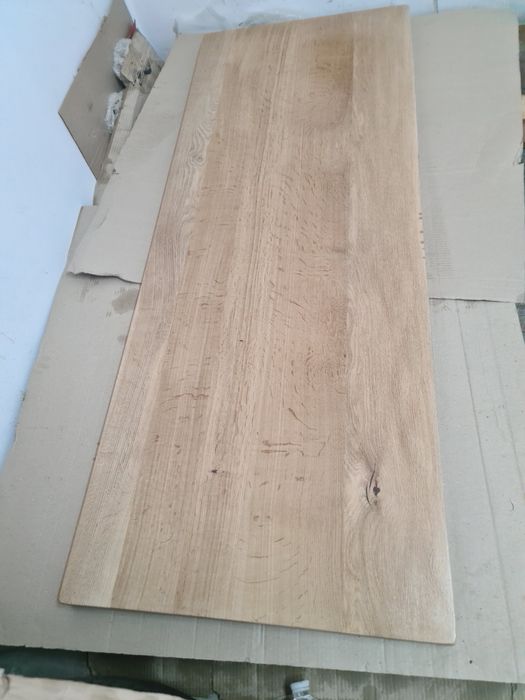 Стільниця з масива дуба широколамельна