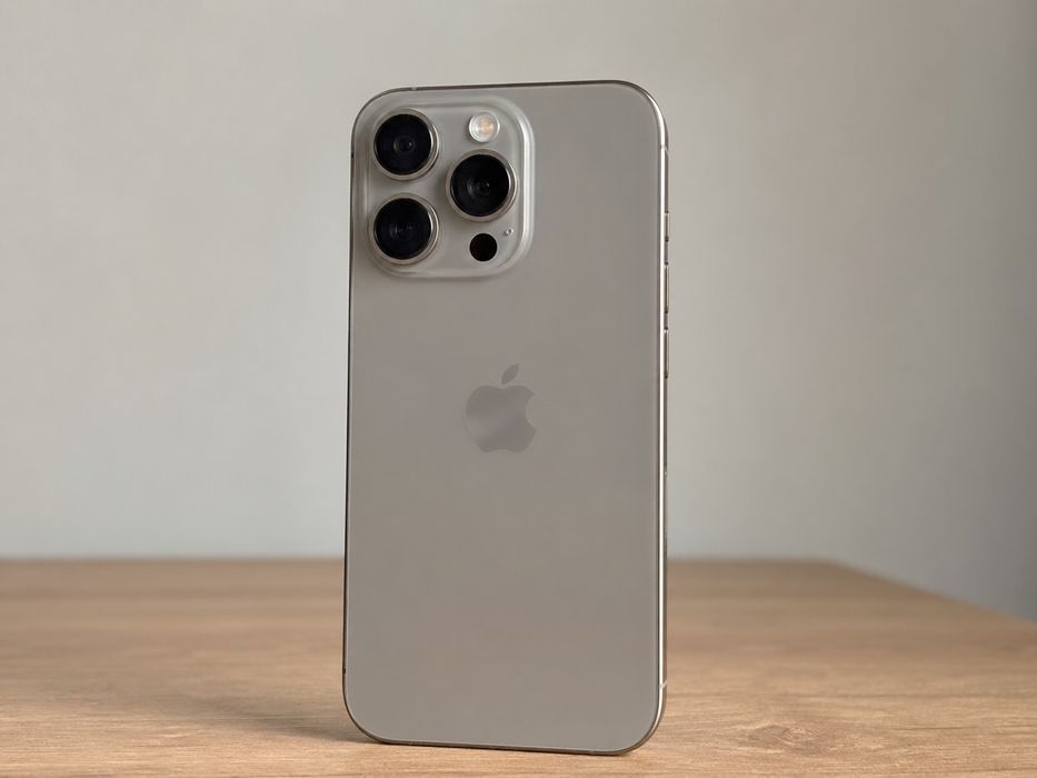 iPhone 16 Pro 128 Gb– Natural Titanium | Como Novo