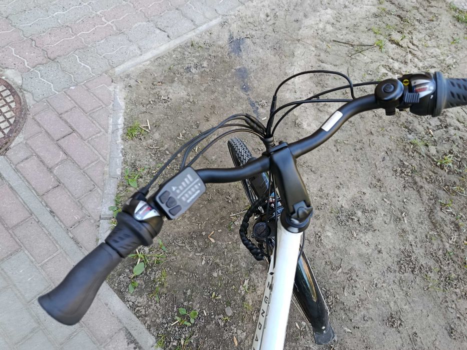 Miejski rower elektryczny