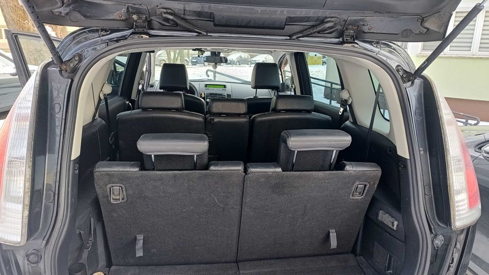 Sprzedam Mazdę 5 Eksklusiv 2.0 benzyna 146km.