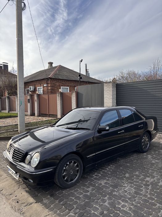 Продам Mercedes W210 3.2 dizel