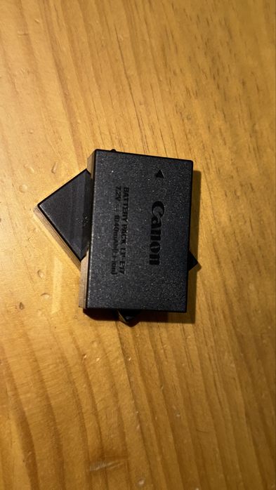 2x Baterias CANON LP-E17 como novas