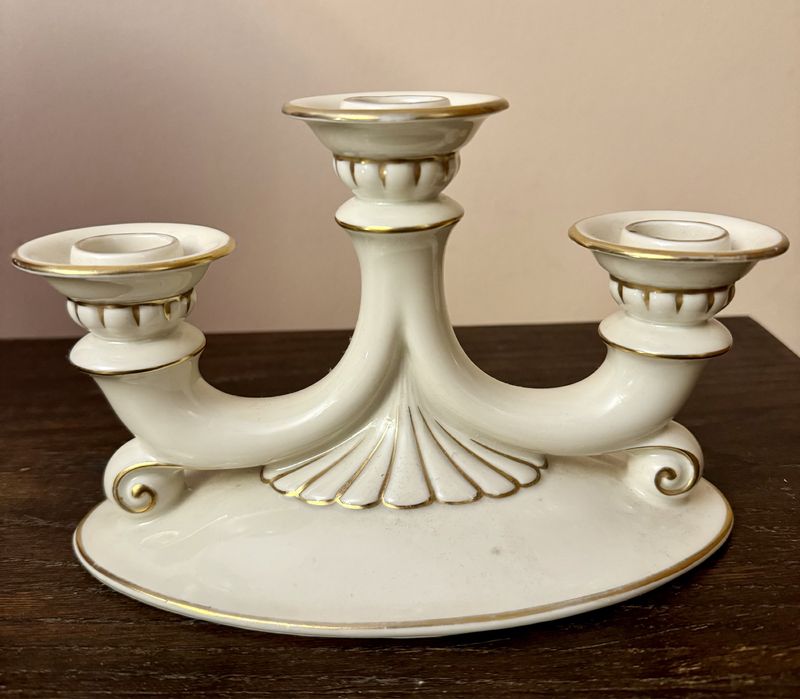 Swiecznik porcelanowy antyk firma waldershof