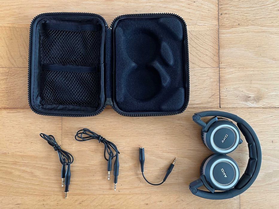 Headphones AKG K450