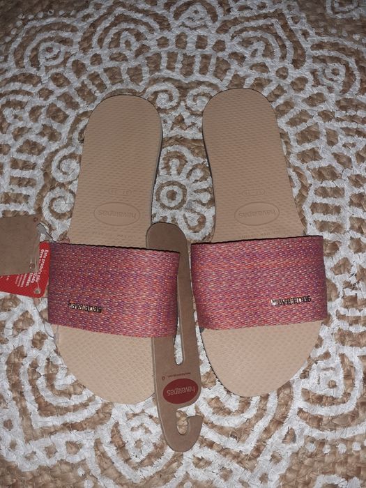 NOVO! Chinelos rosa Havaianas. Tamanho 37