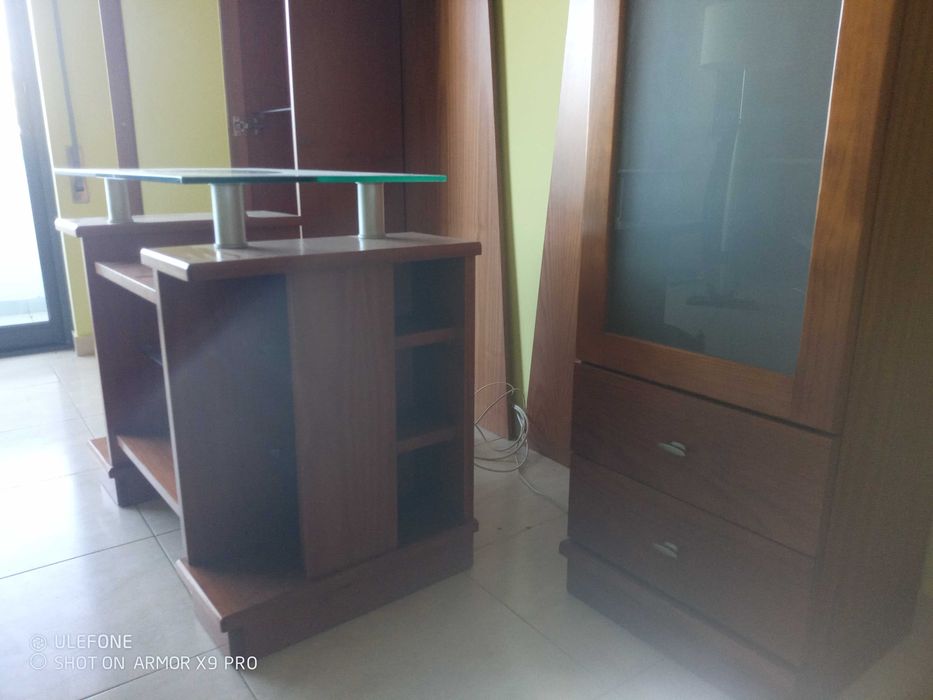 Móvel de TV em pinho