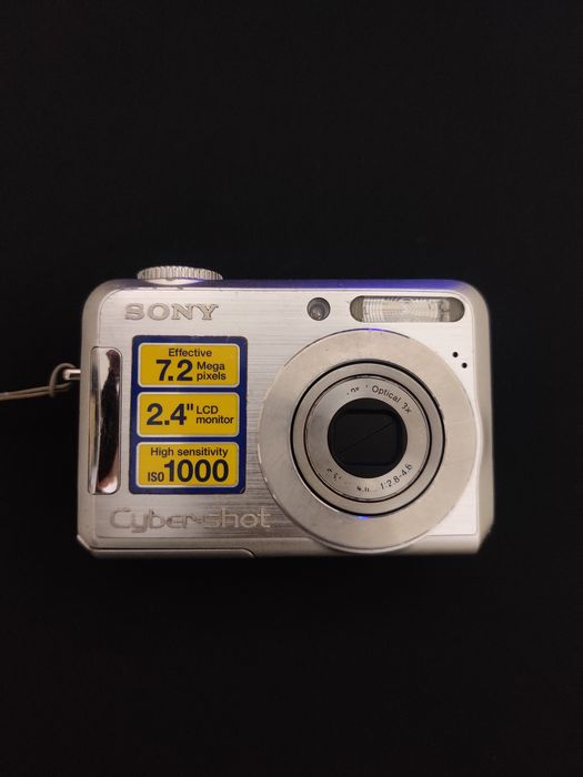 Sony Cyber-shot DSC-S700 Silver Aluminum Вінтажна Мильниця фотоапарат