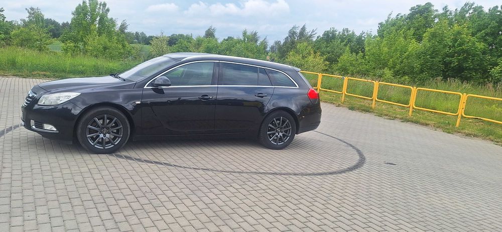 Sprzedam opel insignia