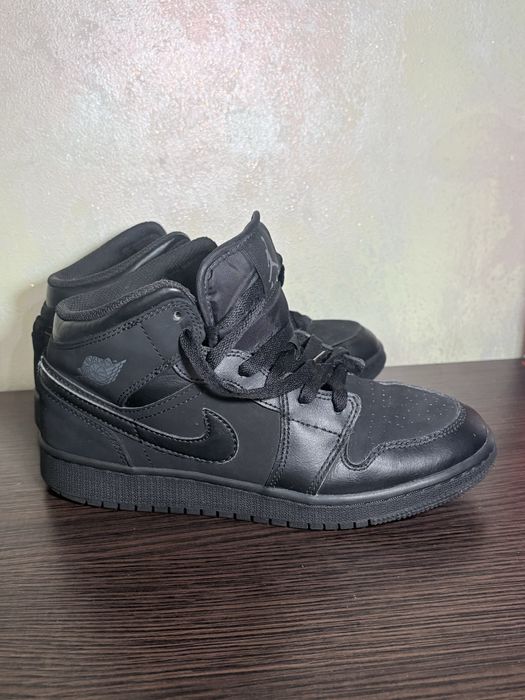 Nike Air Jordan Mid