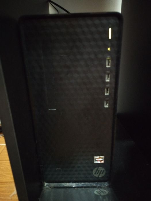 Vendo torre pc em bom estado