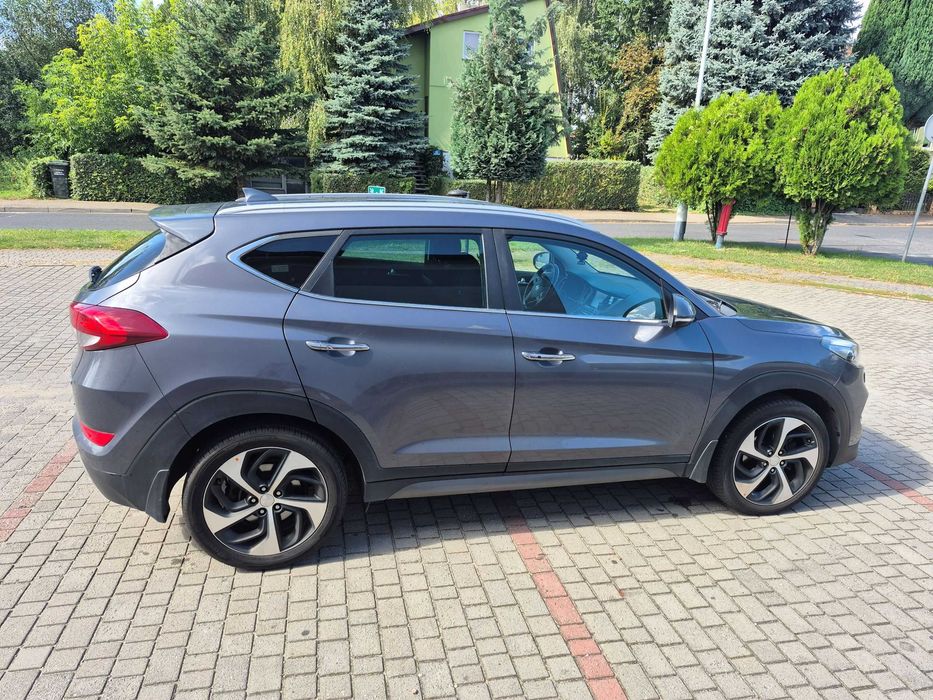 Hyundai Tucson 2.0 CRDI Premium 4WD