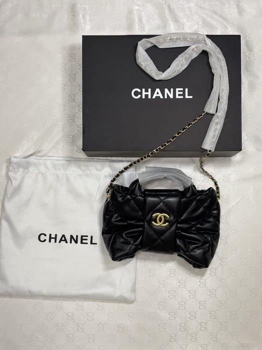 Шкіряна чорна сумка Chanel, натуральна шкіра, золота фурнітура