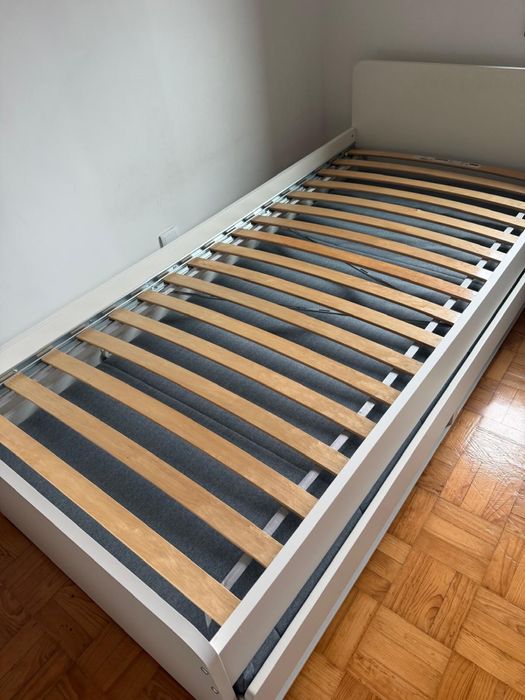 Cama IKEA SLÄKT individual 2 gavetas + colchão Emma