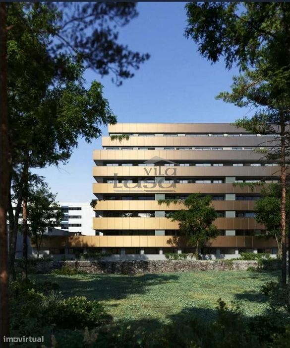 T0 Centro de Gaia com varanda e lugar de garagem