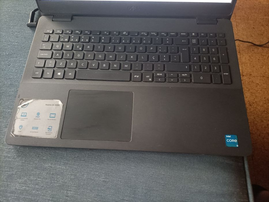 Dell vostro 15 3000 i3 11°geracao