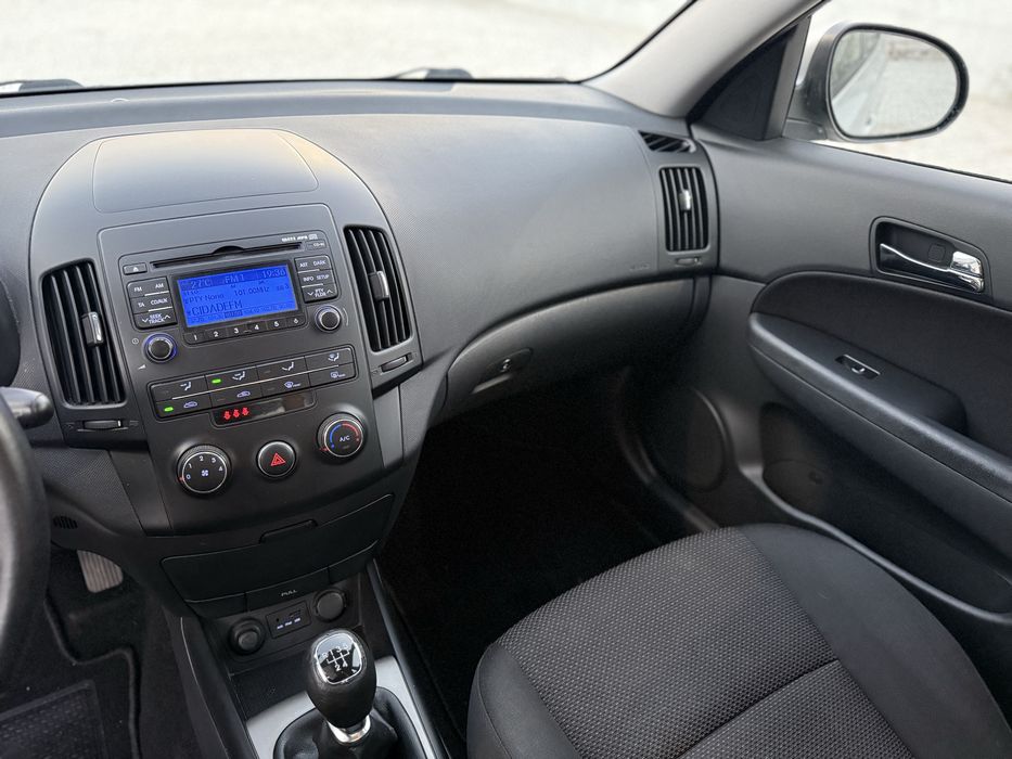 Hyundai I30 1.4i 109cv gasolina blue drive