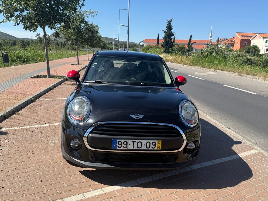 MINI 5 Portas One