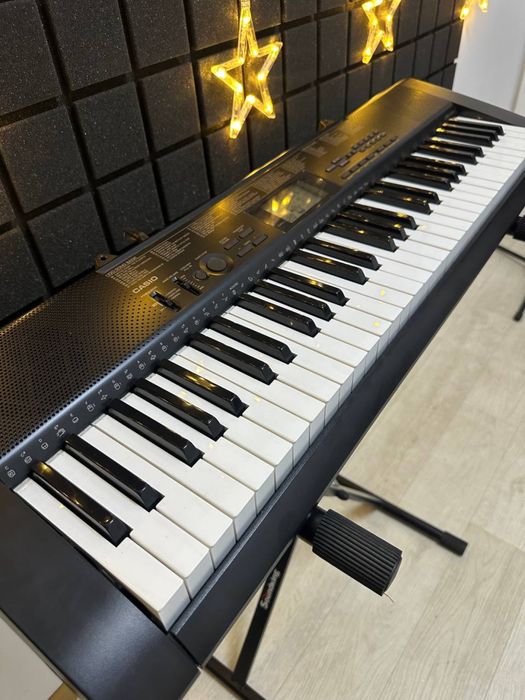 Синтезатор CASIO крута модель!!! Цифрове піаніно, клавіши