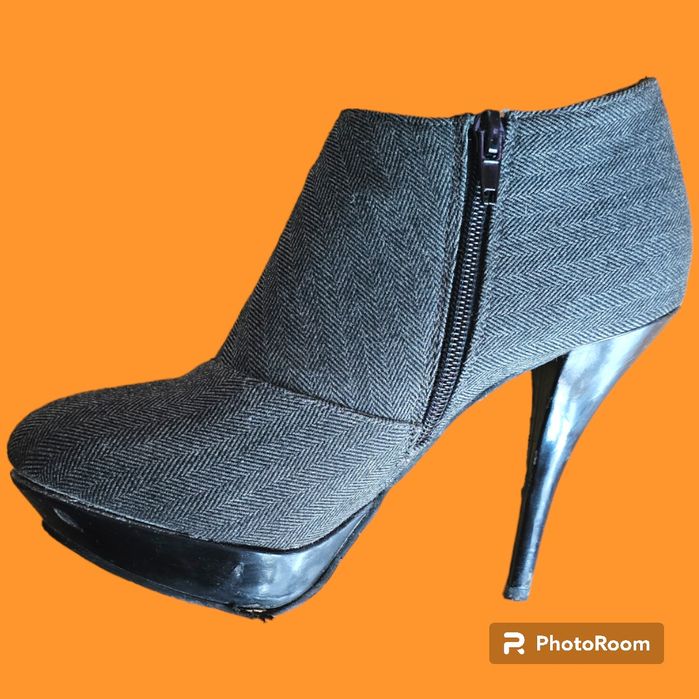 Botins curtos cinzentos 38