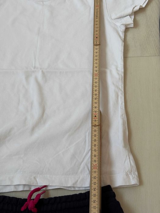 zestaw WF 152/158 koszulka Next spodenki Esprit gratis legginsy Esprit