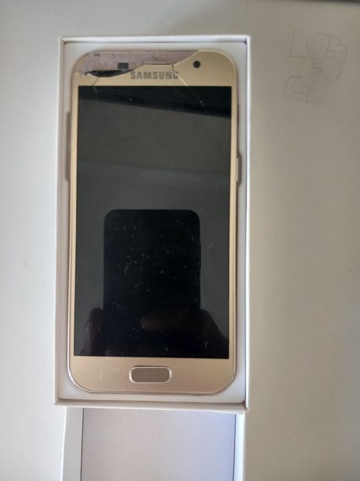 Samsung Galaxy A3 2017