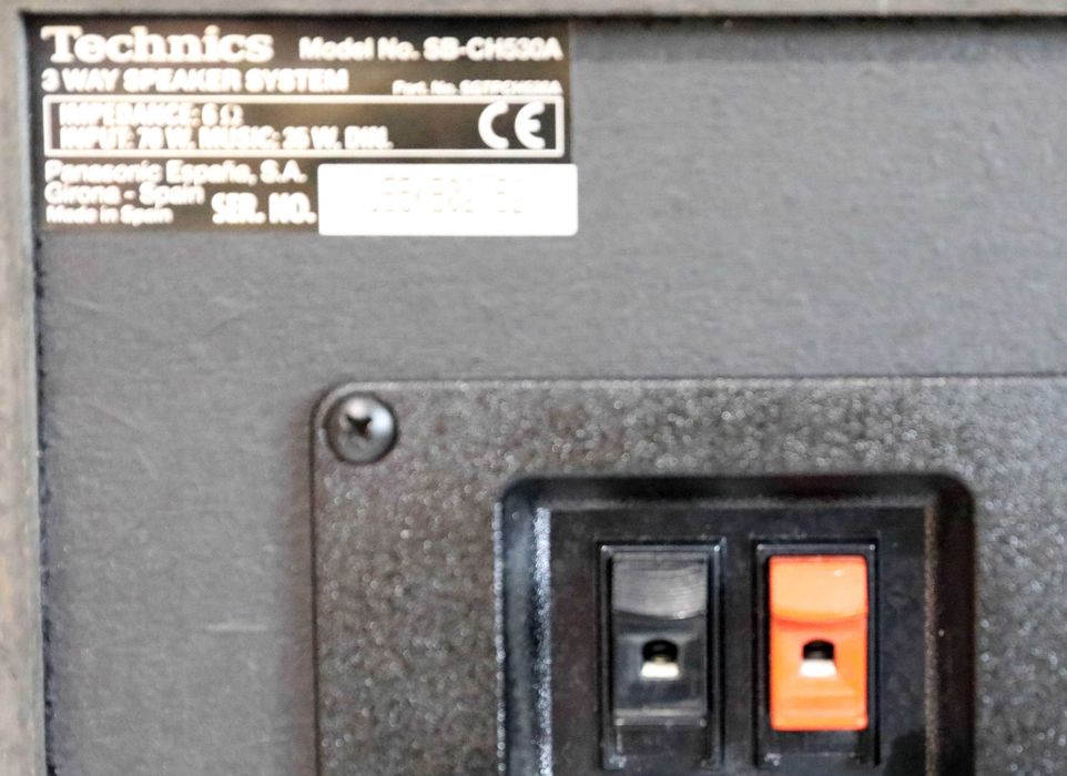 Technics SB-CH530A Colunas