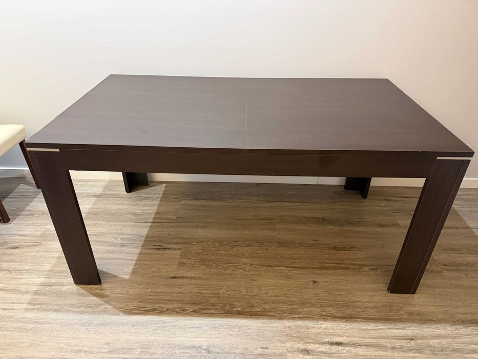 Mesa Jantar em Madeira Extensível + 6 Cadeiras