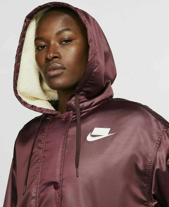 Plaszcz damski - Nike Syn Fill Parka - M