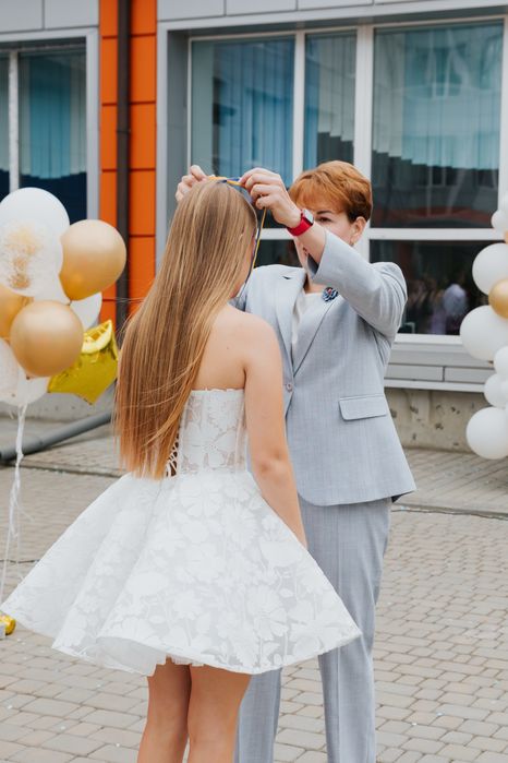 Випускна корсетна сукня