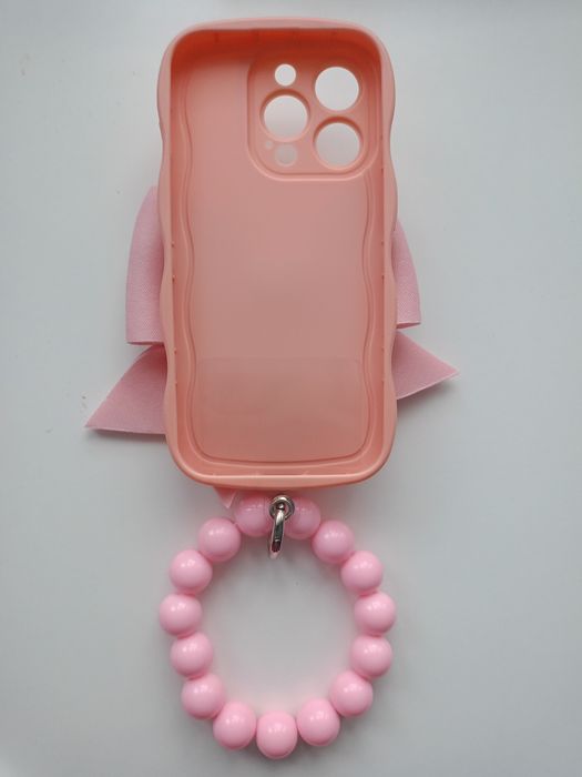 Iphone 15 case etui pokrowiec obudowa z kokardą i breloczkiem