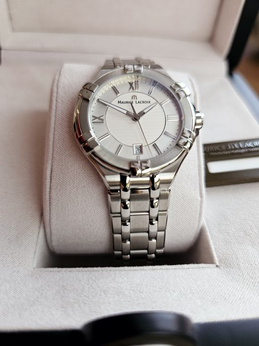 Maurice Lacroix Aikon AI1006