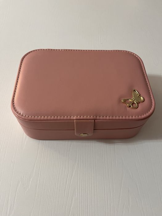 Kuferek na biżuterię etui organizer skórzany