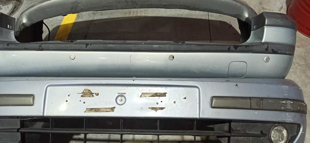 Parachoques Renault Laguna