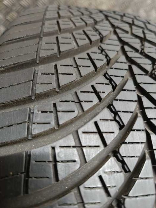 205/55/16 Goodyear Vector 4Seasons 205/55 R16 94V 2025r jak nowa