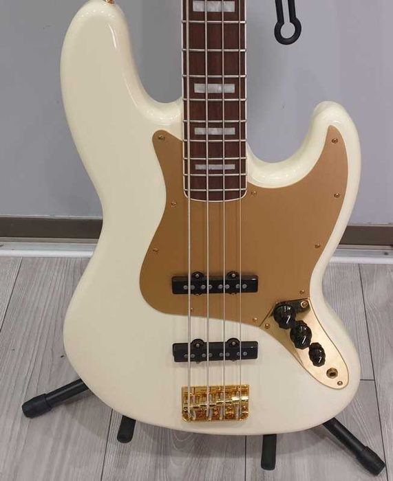 Fender Squier 40th Anniversary Jazz Bass Gold Edition, Olympic White