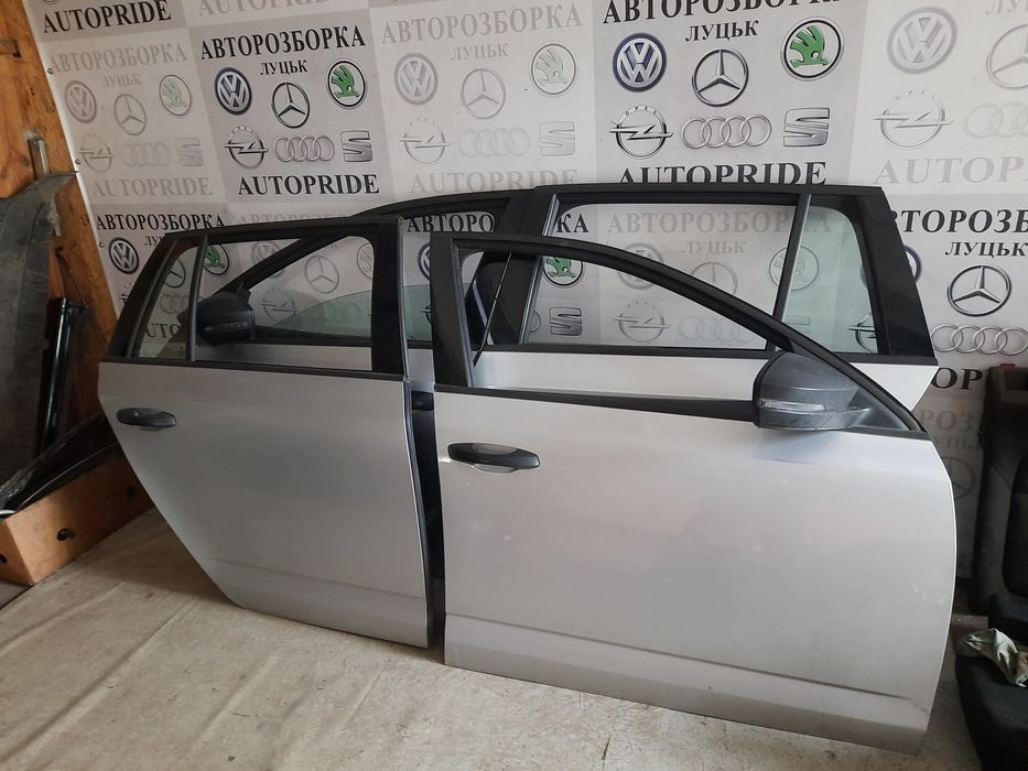 Двери дверь двері Октавія А7, двері Skoda  A7
