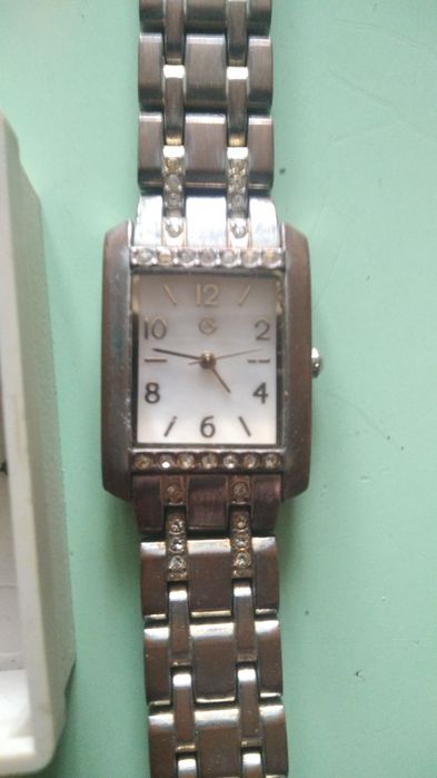 Продам часи кварц!