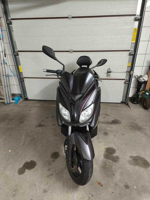 yamaha xmax 125 na kat B
