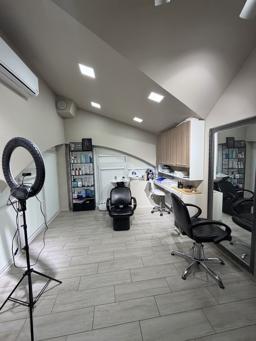 Здається в оренду кабінет первкар