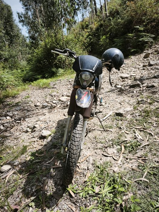 Yamaha  XT 3 5 0