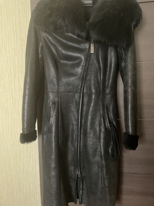 Продам натуральную дубленку р. М