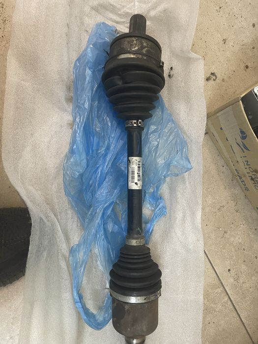 Полуось volvo S90 V90 2016-2024 р